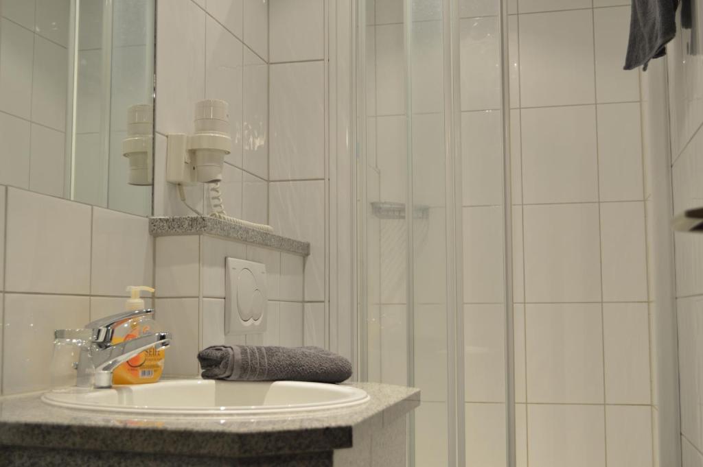 Abant Hotel Frankfurt Obertshausen Chambre photo