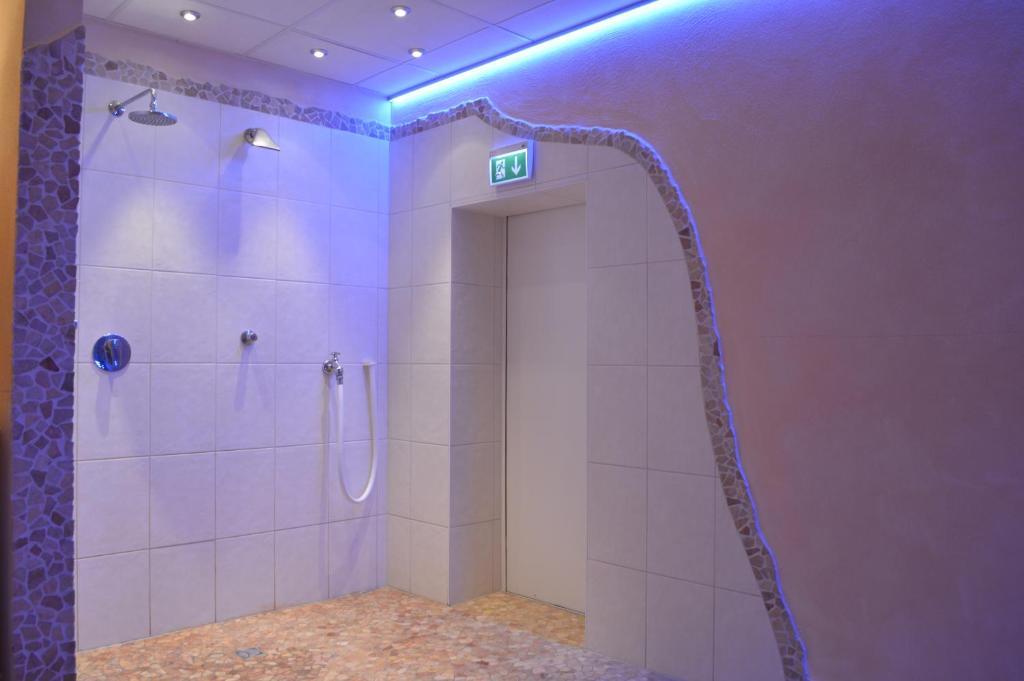 Abant Hotel Frankfurt Obertshausen Extérieur photo