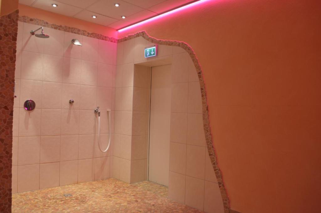 Abant Hotel Frankfurt Obertshausen Extérieur photo